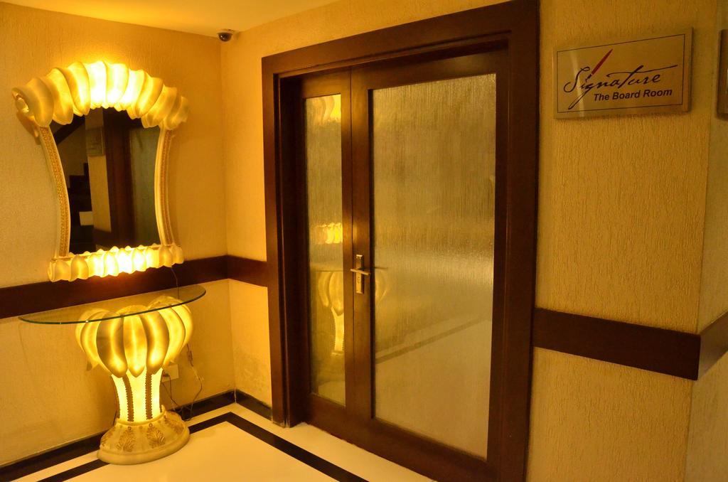 Hotel Down Town Jalandhar Exterior foto